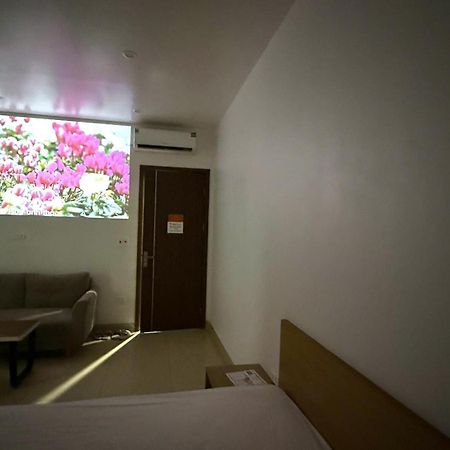 Era Apartment Tran Thai Tong Hanoi Dış mekan fotoğraf